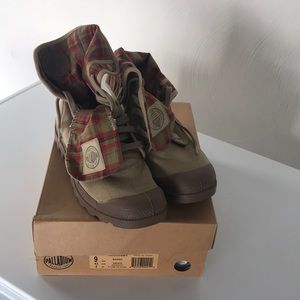 Palladium boots